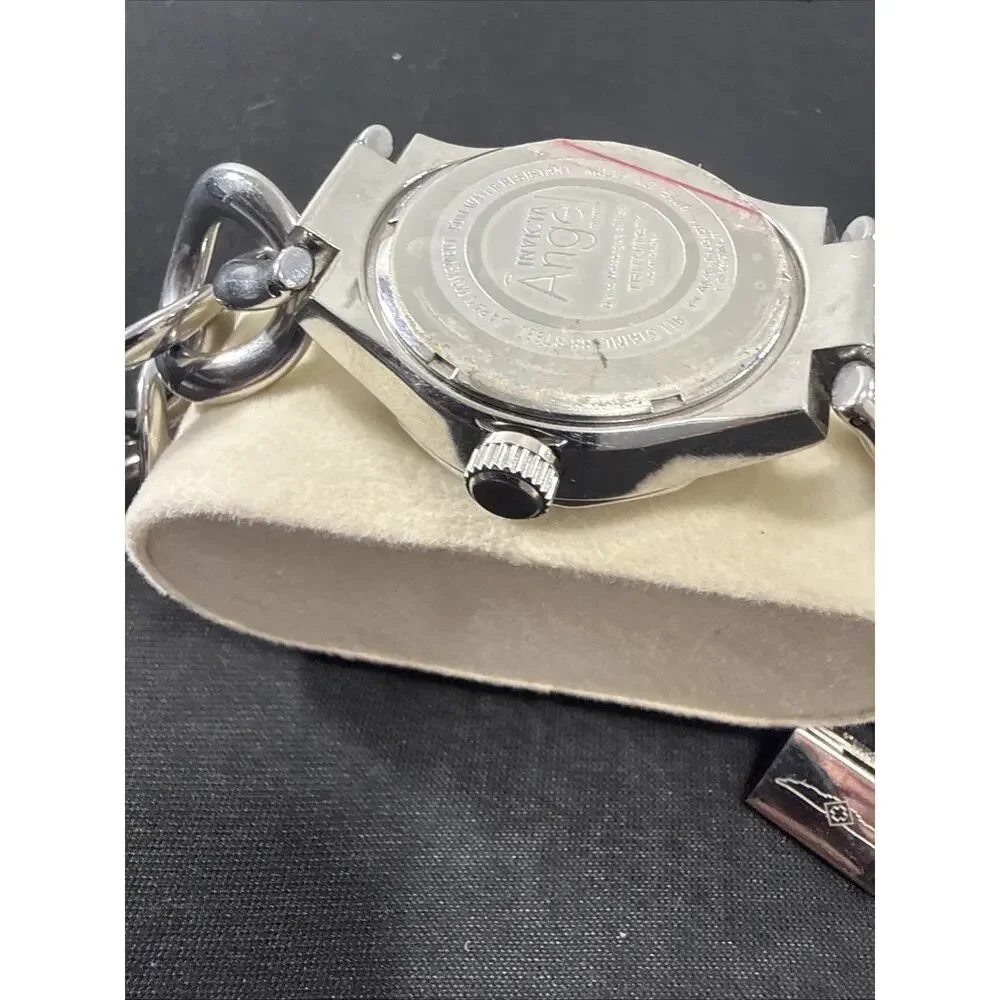Invicta up auction